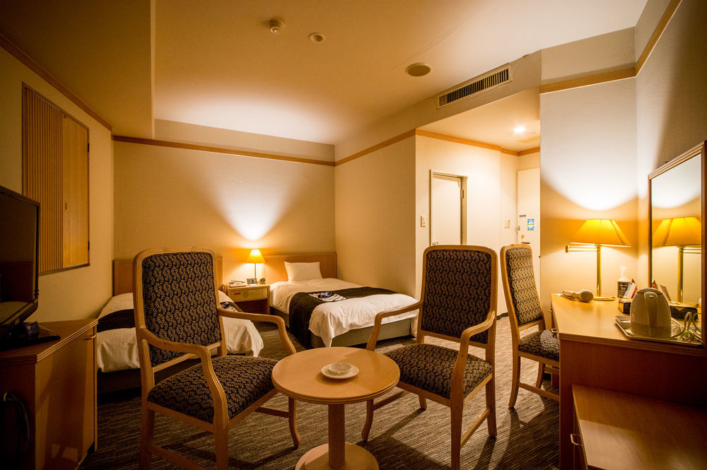 Apa Hotel Kanazawa Nishi Exterior photo